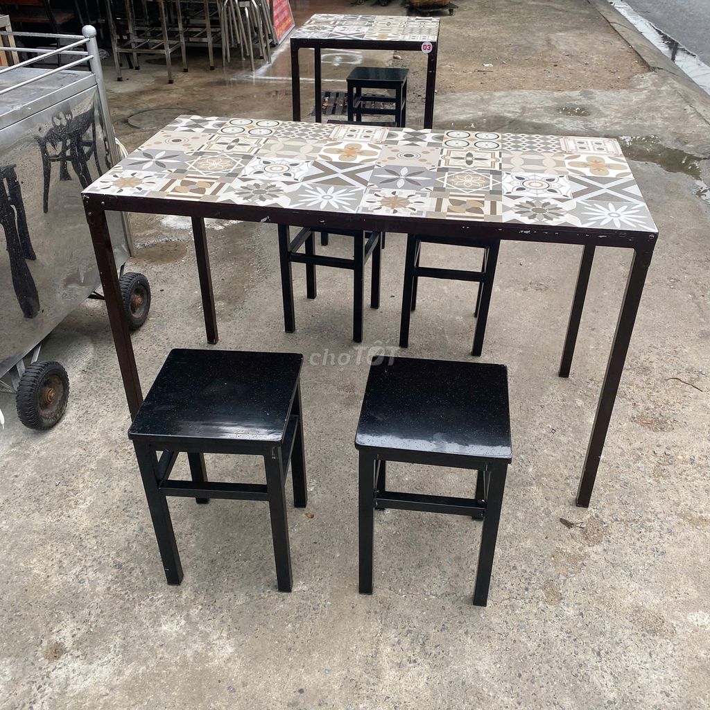 BỘ BÀN GHẾ CAFA MẶT ĐÁ THANH LÝ. Mua bán Bàn ghế tại Quận 7 Tp Hồ Chí Minh được đăng bởi thanh lý phong hải  hình 3