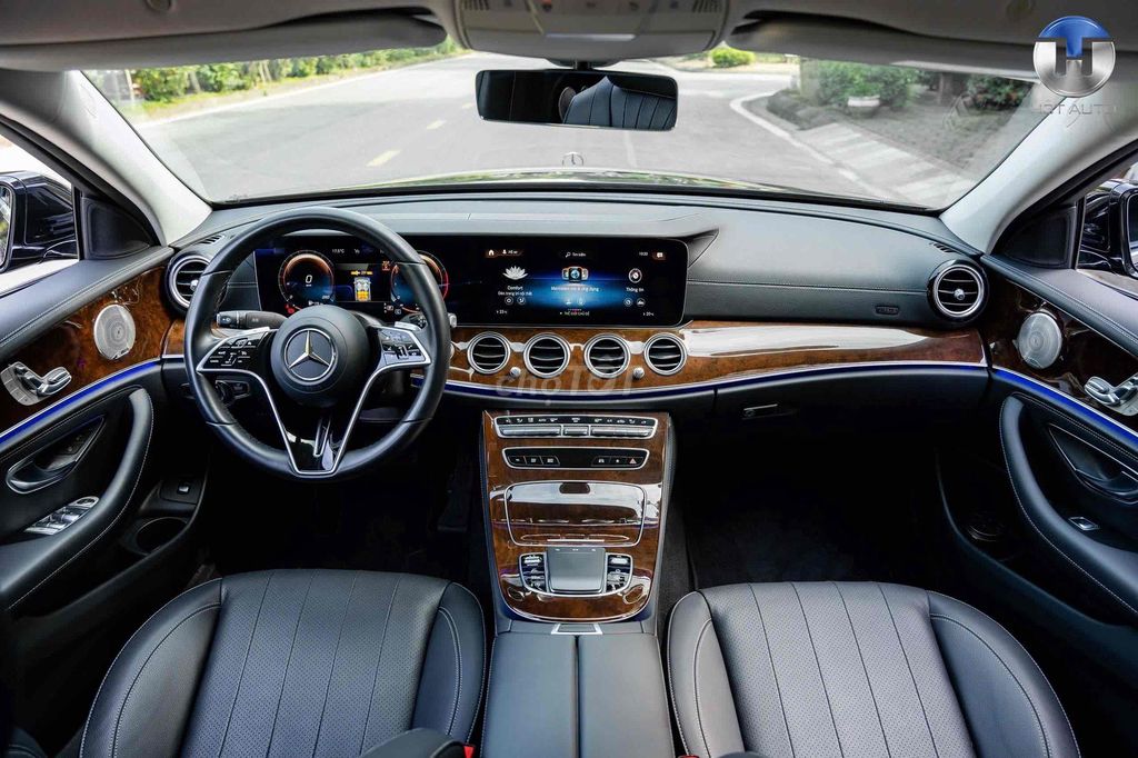 Mercedes-Benz E200 Exclusive 2023 Đen 13000 km. Mua bán Ô tô tại Quận 7 Tp Hồ Chí Minh được đăng bởi PHÁT ĐẠT LUXURY CAR hình 7