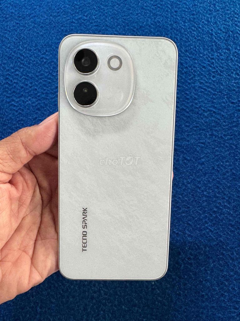 Tecno Spark 30 5G 6GB/128GB Bạc. Mua bán Điện thoại tại Quận 11 Tp Hồ Chí Minh được đăng bởi thịnh hình 1