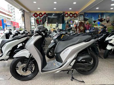 SH 150i 2019 Bạc Porsche Smartkey BSTP Chính Chủ. Mua bán Xe máy tại Quận Gò Vấp Tp Hồ Chí Minh được đăng bởi Ngô Hà