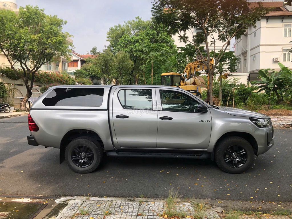 TOYOTA HILUX 4x2 MT – SẢN XUẤT 2021. Mua bán Ô tô tại Quận 7 Tp Hồ Chí Minh được đăng bởi Tuấn  hình 7