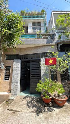 Cần Bán Gầp nhà PTTN Q12 gần chợ Lac Quang DT 4x19 1 trệt 2lầu 6tỷ180