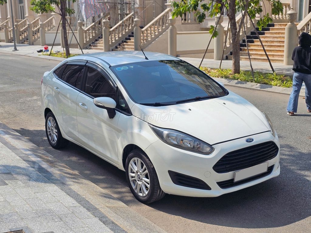 Ford Fiesta 2015 1.5 AT Trend - 112000 km. Mua bán Ô tô tại Thành phố Thủ Đức Tp Hồ Chí Minh được đăng bởi Phạm Thị Xuân Mai hình 4