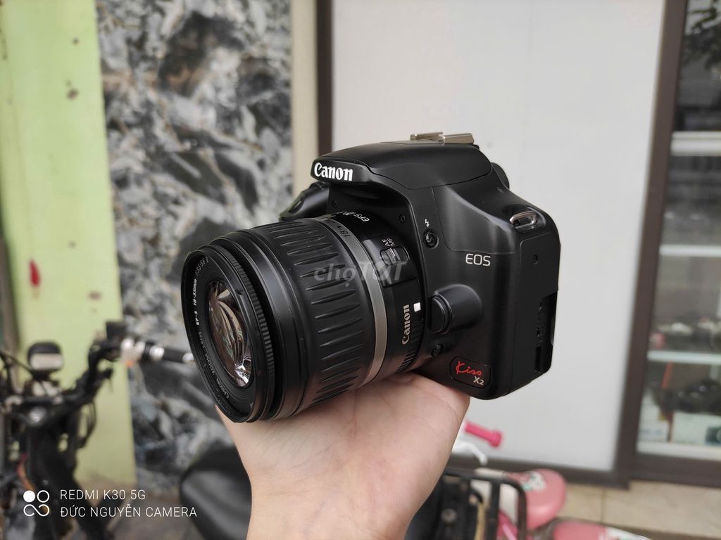 Máy ảnh Canon kiss X2 kèm lens 18-55mm. Mua bán Máy ảnh, Máy quay tại Huyện Thường Tín Hà Nội được đăng bởi Đức Nguyễn hình 1