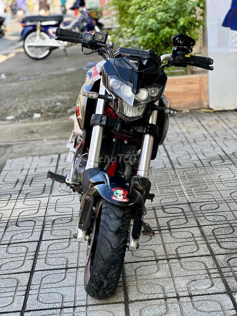 BENELI TNT 2018 XE ĐẸP MÁY ZIN GIẤY TỜ ĐẦY ĐỦ. Mua bán Xe máy tại Thành phố Thủ Đức Tp Hồ Chí Minh được đăng bởi Hiếu  hình 1