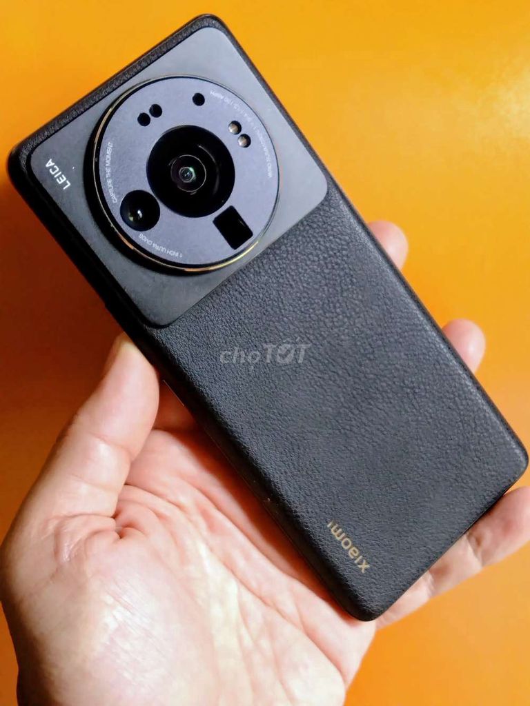 Xiaomi 12S Ultra 12GB/512GB Đen. Mua bán Điện thoại tại Quận 4 Tp Hồ Chí Minh được đăng bởi Minh Trần hình 1