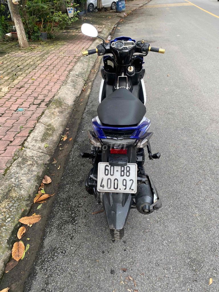 Yamaha nouvo5. Mua bán Xe máy tại Thành phố Dĩ An Bình Dương được đăng bởi Nguyễn xuân dũng hình 3