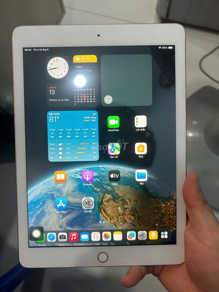 IPad Gen 6 32GB. Full chức năng, hoạt động tốt. Mua bán Máy tính bảng tại Quận Hai Bà Trưng Hà Nội được đăng bởi Đỗ Trung Hiếu hình 1