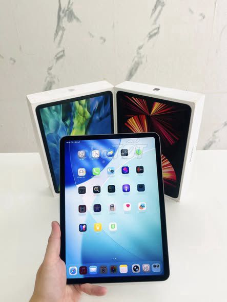 Apple iPad Pro 2018 Wifi 4G 11 inch. Mua bán Máy tính bảng tại Quận Ba Đình Hà Nội được đăng bởi Hội Đồ Điện Tử hình 1