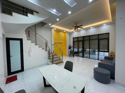 Cho thuê 10 căn liền kề biệt thự Trịnh Văn Bô Xuân Phương