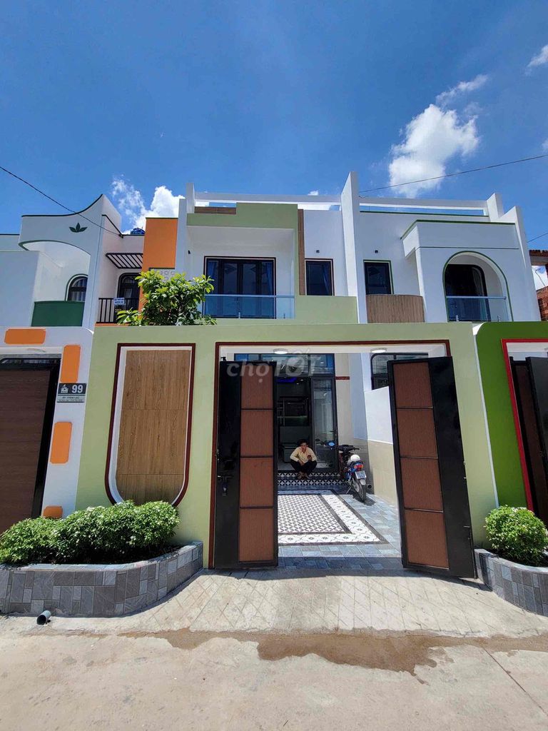 Không cần quảng cáo nhiều, căn nhà tự nói lên giá trị.