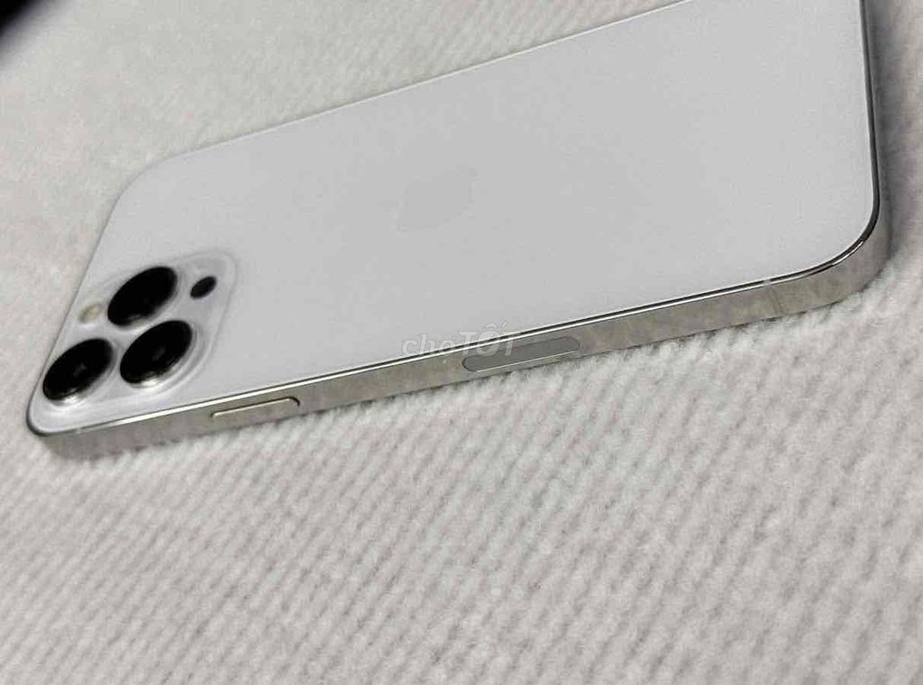 Apple iPhone 13 Pro Max 256GB Trắng Pin 100%. Mua bán Điện thoại tại Quận 3 Tp Hồ Chí Minh được đăng bởi Kim Thanh  hình 1