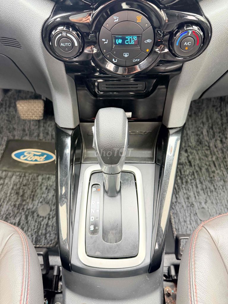 Ford EcoSport 2015 1.5L Titanium AT. Mua bán Ô tô tại Thành phố Hà Tĩnh Hà Tĩnh được đăng bởi Hải Đường Auto 33 hình 5