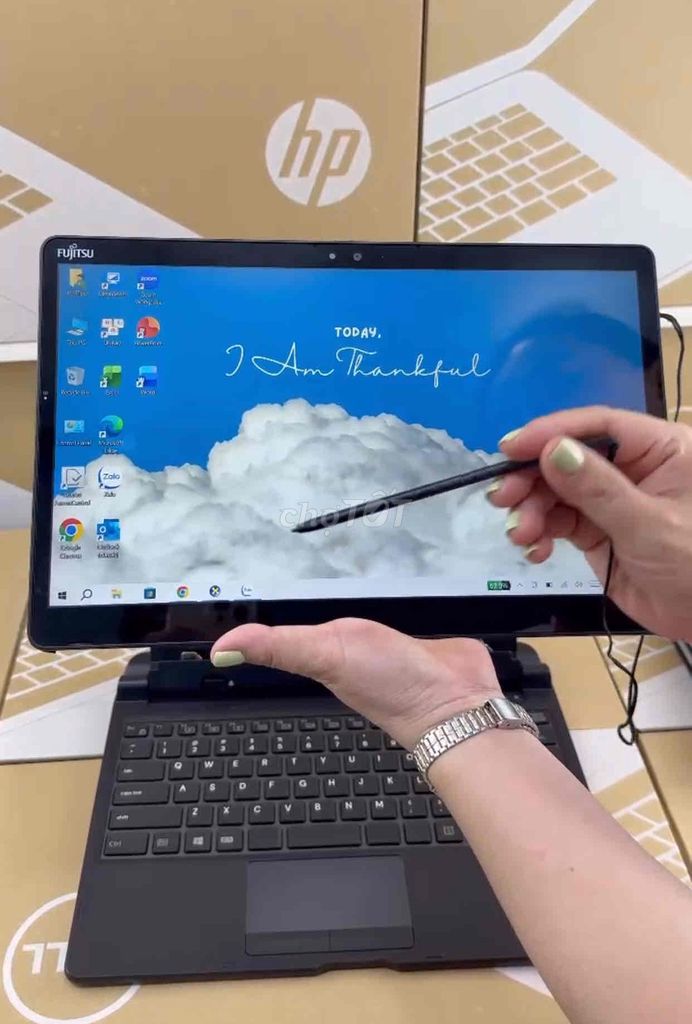 laptop Fujitsu i5 Gen 8 ram 8GB 2in1. Mua bán Laptop tại Huyện Hớn Quản Bình Phước được đăng bởi Độc mộc hình 1