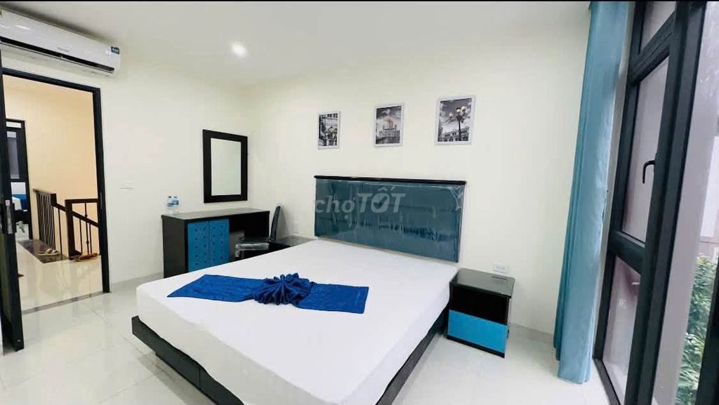 3-этажный дом, 4 спальни, с мебелью, Винь Тхьен Дыонг
