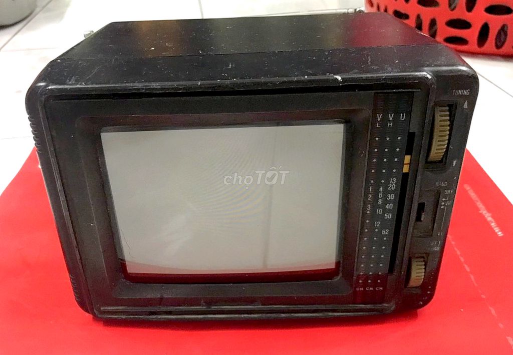 TV trắng đen cổ Made in Taiwan sưu tầm