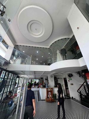 NHÀ LÔ GÓC 150 TỶ VỊ TRÍ ĐẮC ĐỊA q7 (KMG KQC). Mua bán văn phòng, mặt bằng kinh doanh tại Quận 7 Tp Hồ Chí Minh được đăng bởi Yên Phương