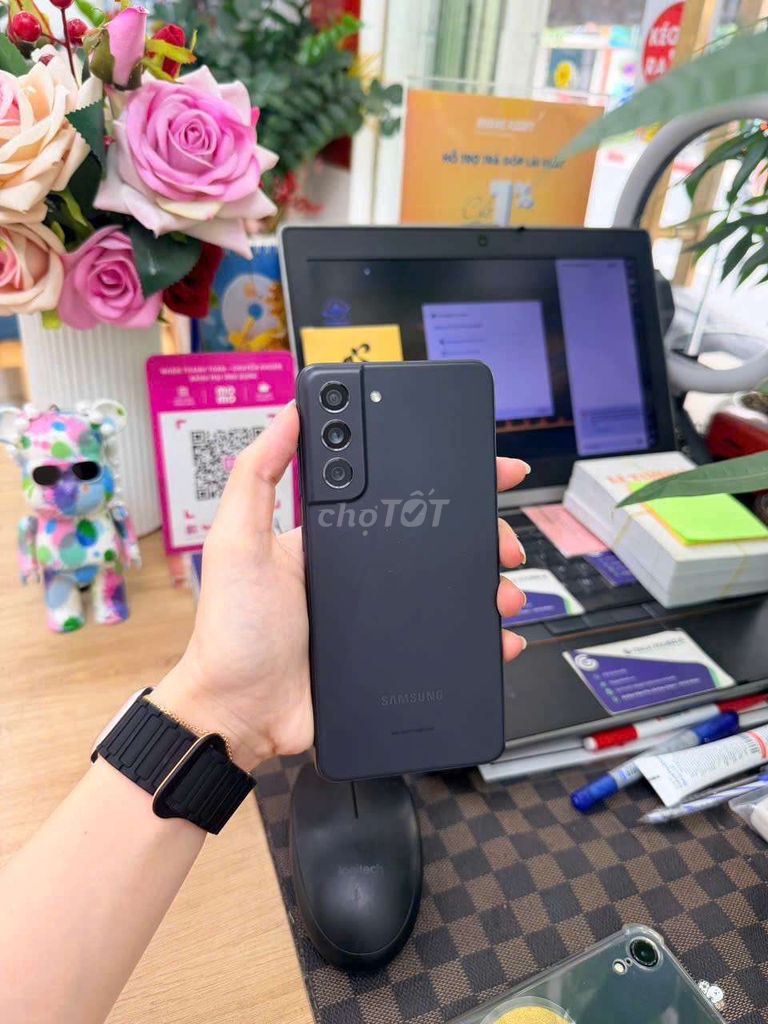 Samsung S21 FE 5G 128GB Đen. Mua bán Điện thoại tại Thành phố Thủ Đức Tp Hồ Chí Minh được đăng bởi Minh phương hình 1