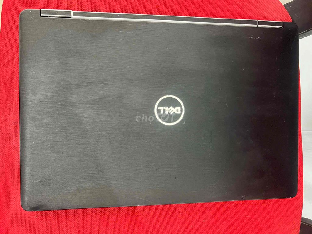 Dell e5570 i5 6200u 8gb ssd256gb full chức năng