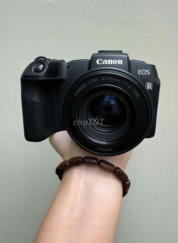 Canon EOS RP đẹp .