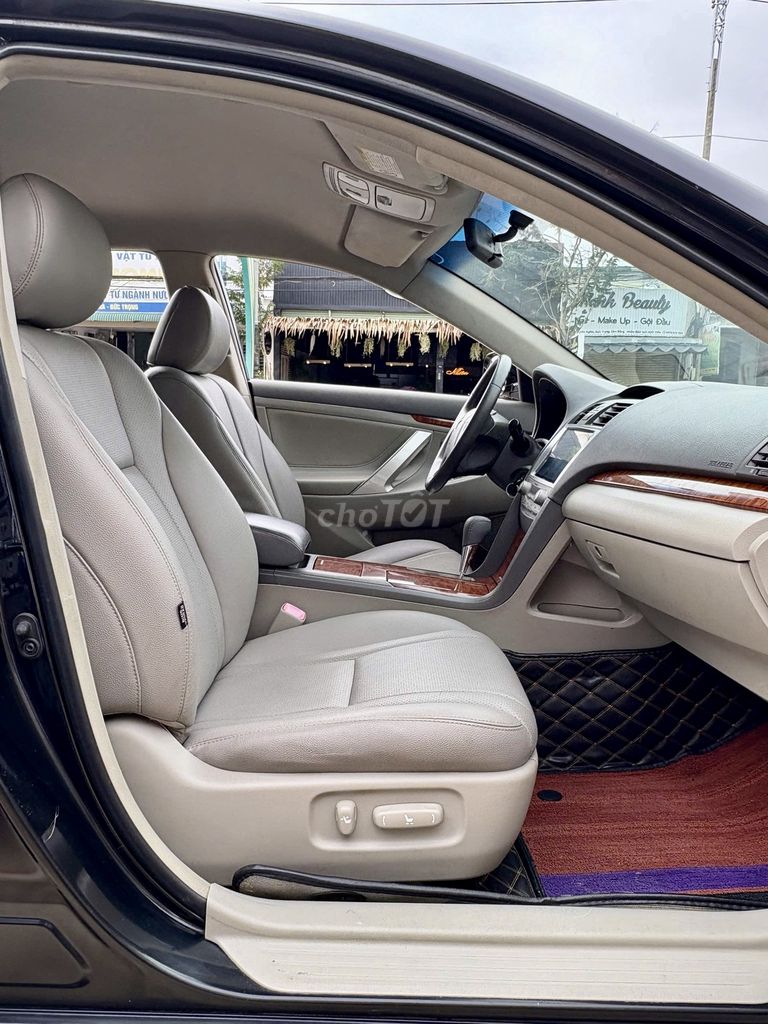 Toyota Camry 2012 2.4G - 118998 km. Mua bán Ô tô tại Huyện Đức Trọng Lâm Đồng được đăng bởi Nguyễn Hữu Dự hình 7