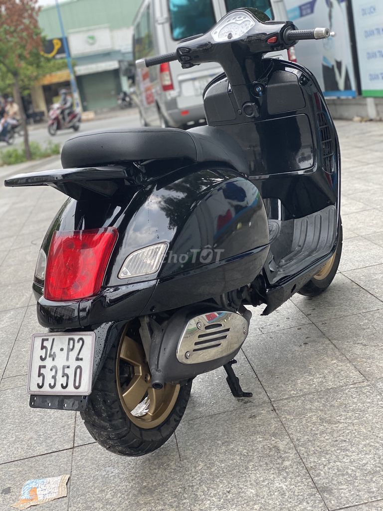 0931777766 - Piaggio Vespa GTS