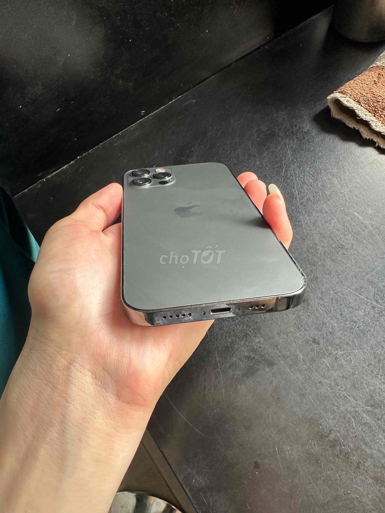 Apple iPhone 12 Pro 128GB Xám Graphite. Mua bán Điện thoại tại Quận Gò Vấp Tp Hồ Chí Minh được đăng bởi THANH LÝ CẦM ĐỒ AZ GIÁ RẺ hình 1