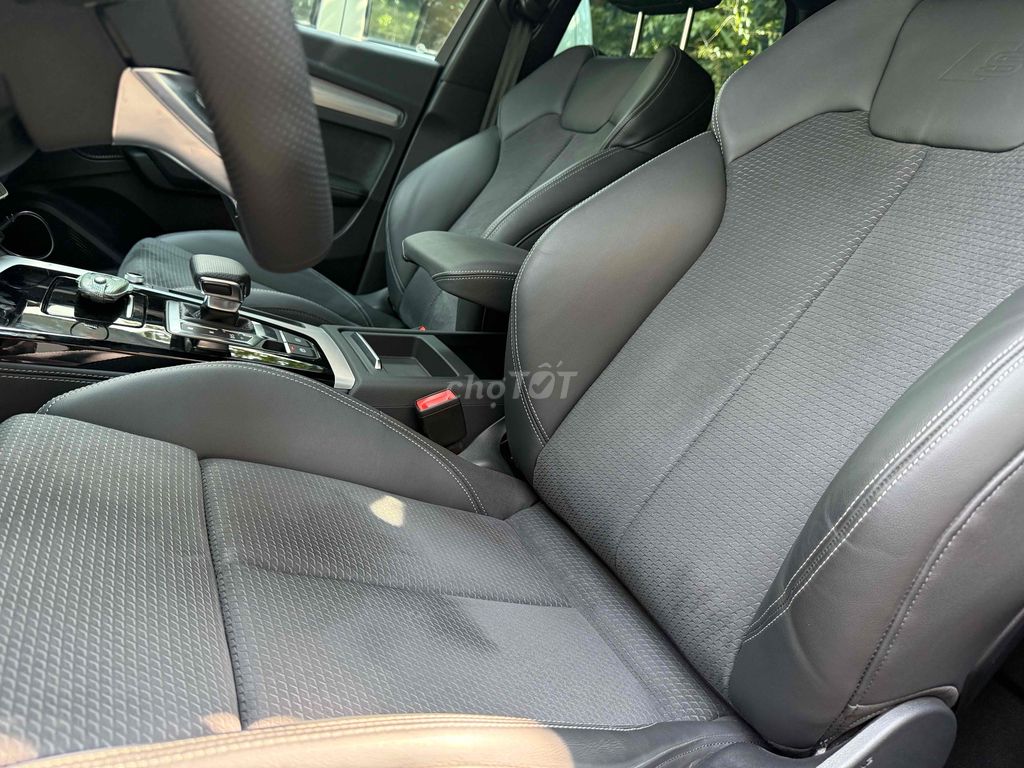 Audi Q5 2024 Sline 45 TFSI Quattro - 6000 miles. Mua bán Ô tô tại Quận Bắc Từ Liêm Hà Nội được đăng bởi Phạm Bá Hướng hình 9