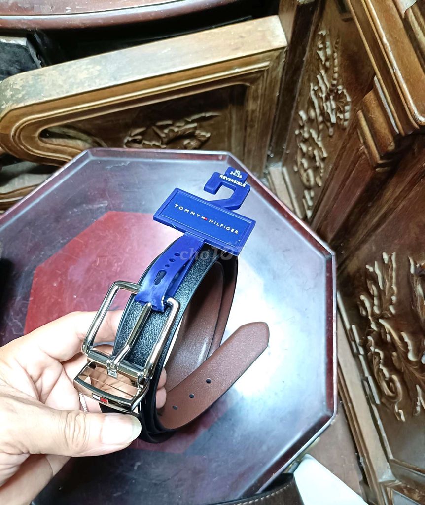 Dây lưng Tommy Hilfiger Da Nam Nữ Đen Nâu. Mua bán Phụ kiện thời trang khác tại Quận Hoàng Mai Hà Nội được đăng bởi Xtung hình 1