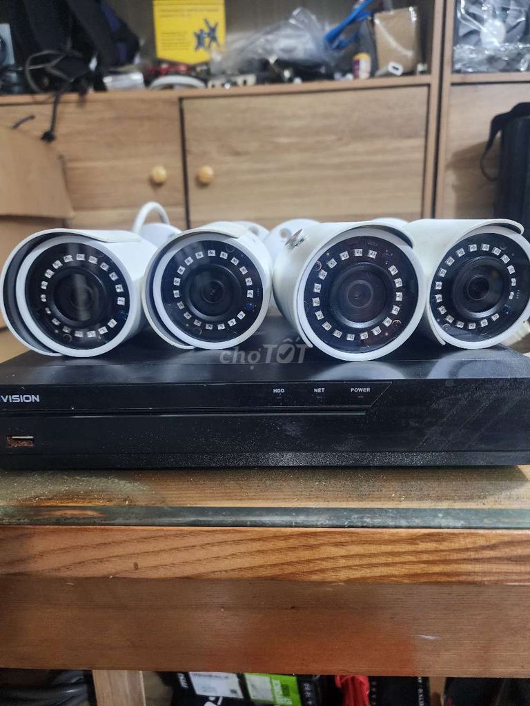 Bộ camera ip- đầu ghi 8 kênh kèm 4 cam ip 2mpx. Mua bán Máy ảnh, Máy quay tại Huyện Đức Hòa Long An được đăng bởi Vi Tính KH  Đức Hoà LA hình 1