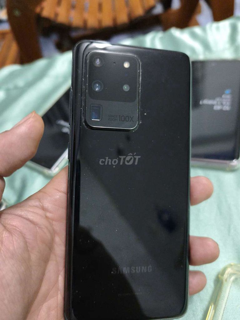 Samsung S20 Ultra Đen sọc màn. Mua bán Điện thoại tại Quận Bình Tân Tp Hồ Chí Minh được đăng bởi Kim Ngân hình 1