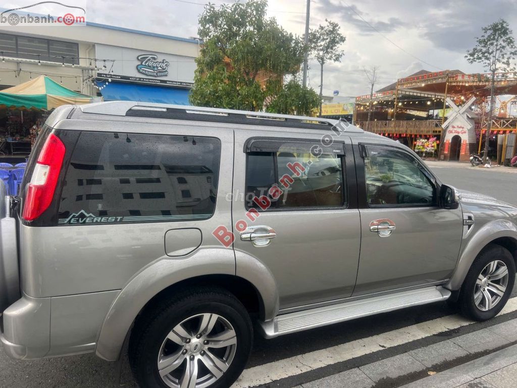 Ford Everest 2.5L 4x2 MT 2011 - 285 Triệu. Mua bán Ô tô tại Quận 7 Tp Hồ Chí Minh được đăng bởi Dượng Năm Hữu hình 7