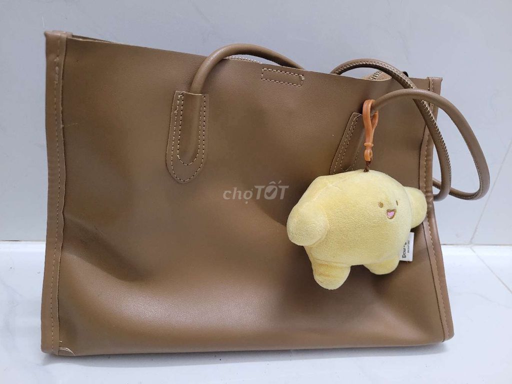 Túi xách Nữ Da Nâu. Mua bán Túi xách tại Quận Ngũ Hành Sơn Đà Nẵng được đăng bởi Hshshsh91 Hshs hình 1