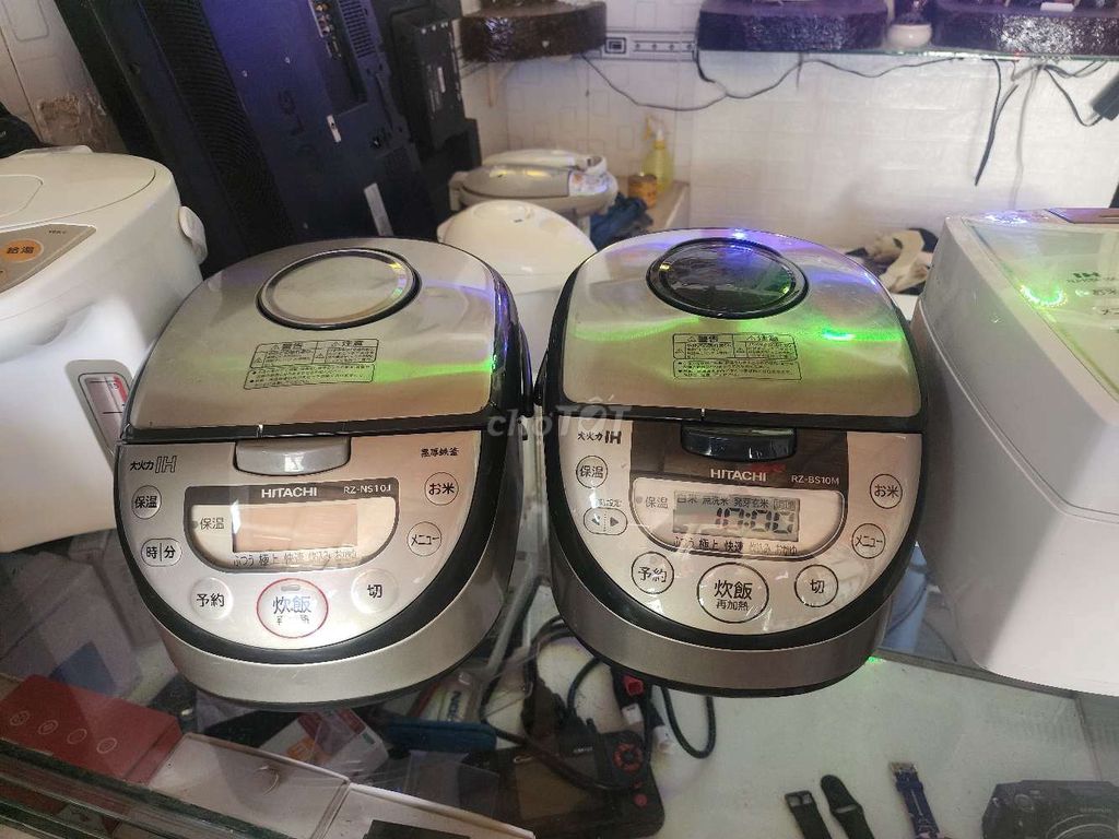 Nồi cơm điện Hitachi RZ-BS10M 1 lít. Mua bán Bếp, lò, đồ điện nhà bếp tại Thành phố Cà Mau Cà Mau được đăng bởi Duy Nguyễn hình 1
