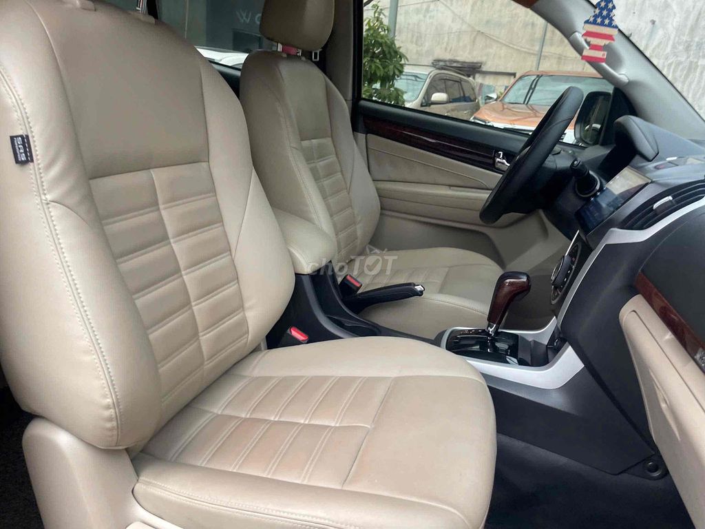 Isuzu Mu X 2018 1.9 4X2 AT - 89000 km. Mua bán Ô tô tại Quận Bình Thạnh Tp Hồ Chí Minh được đăng bởi Ô TÔ SÀI GÒN hình 14