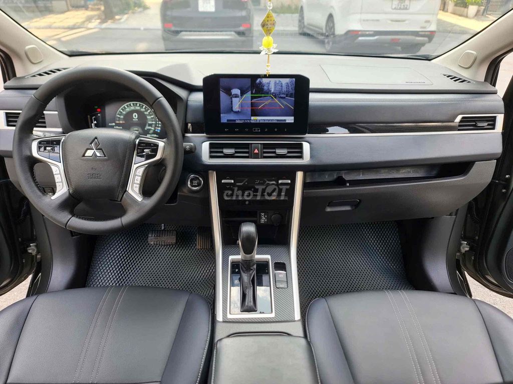 Mitsubishi Xpander Cross 2023 1.5 AT 50000 km. Mua bán Ô tô tại Quận Long Biên Hà Nội được đăng bởi Mr Tài Oto hình 15