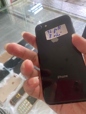 iphone 8g giá rẻ bán tại shop mvt còn lại full