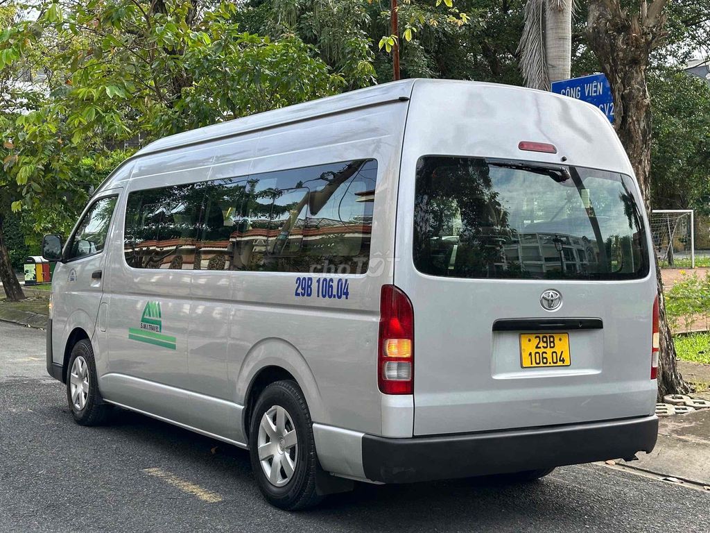 Toyota Hiace 2014 máy dầu - Xe đưa đón chuyên gia. Mua bán Ô tô tại Quận Bình Tân Tp Hồ Chí Minh được đăng bởi Xe Cũ Giá Tốt Bình Tân hình 3