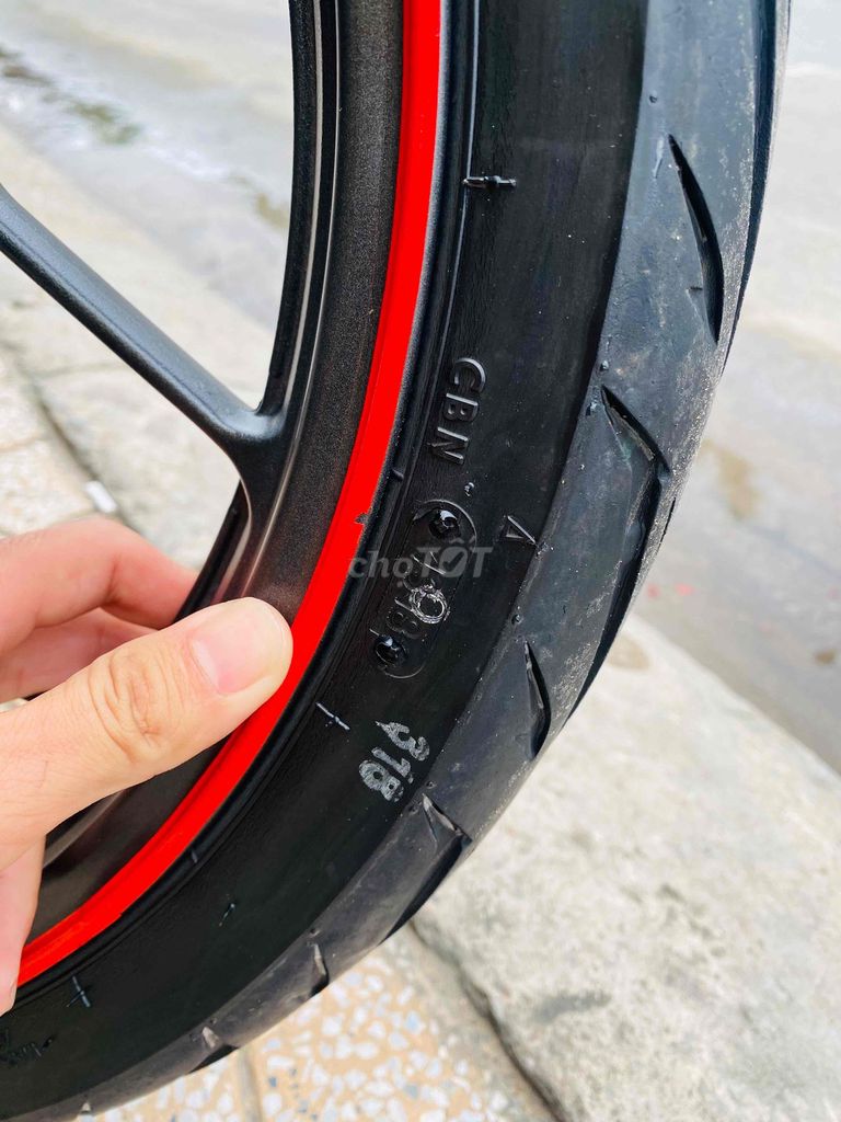 Sonic 2018 siêu lướt chuẩn 8k km vỏ zin còn cặp✅. Mua bán Xe máy tại Quận Ninh Kiều Cần Thơ được đăng bởi Hiếu Xe máy Tân Liên Hưng 2 hình 19