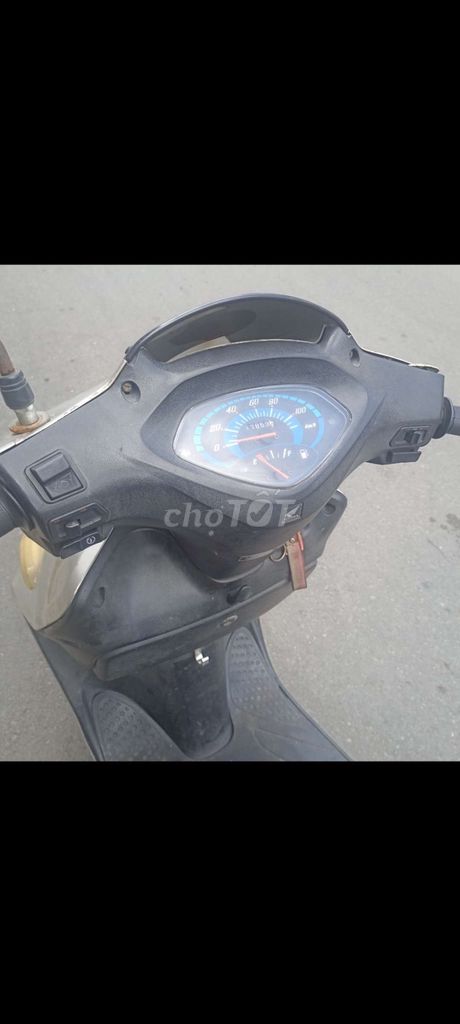 Honda Spacy 125 giấy tờ đầy đủ còn tin là còn xe. Mua bán Xe máy tại Huyện Bình Chánh Tp Hồ Chí Minh được đăng bởi văn phúc  hình 5