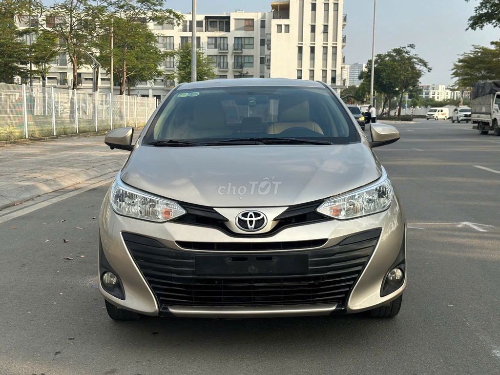 Toyota Vios E 2020 màu vàng cát. Mua bán Ô tô tại Quận Hoàng Mai Hà Nội được đăng bởi Thanh auto hình 1