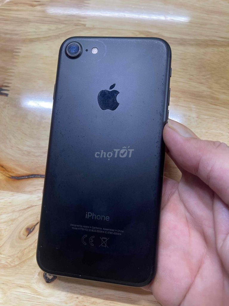 Apple iPhone 7 32GB Đen. Mua bán Điện thoại tại Quận 6 Tp Hồ Chí Minh được đăng bởi Nguyễn Long hình 1