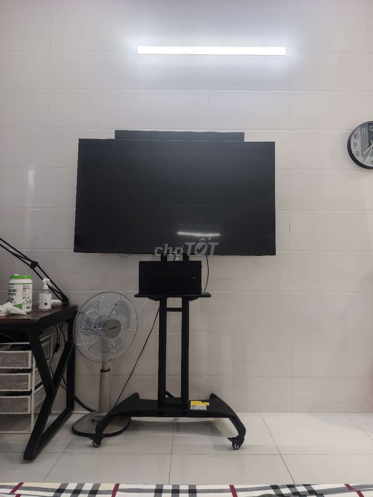 Tivi Xiaomi 58 inch Đen. Mua bán Tivi, Âm thanh tại Quận Ninh Kiều Cần Thơ được đăng bởi Khánh Phúc hình 1