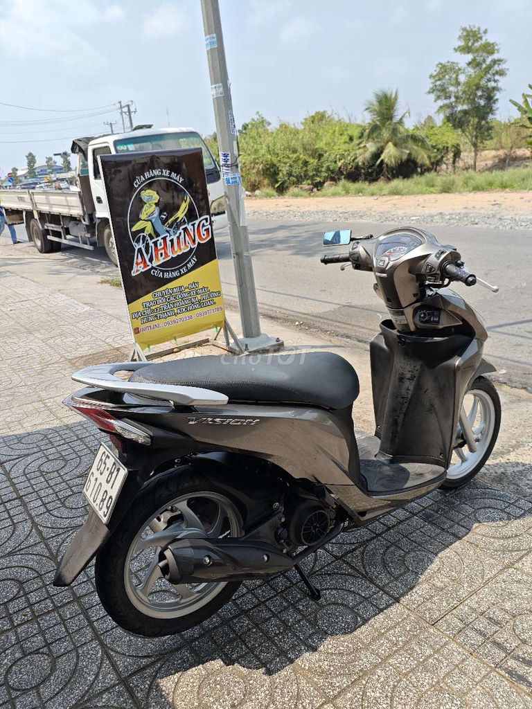 Vision 2015. Mua bán Xe máy tại Quận Cái Răng Cần Thơ được đăng bởi Cửa Hàng Xe Máy A Hưng hình 4