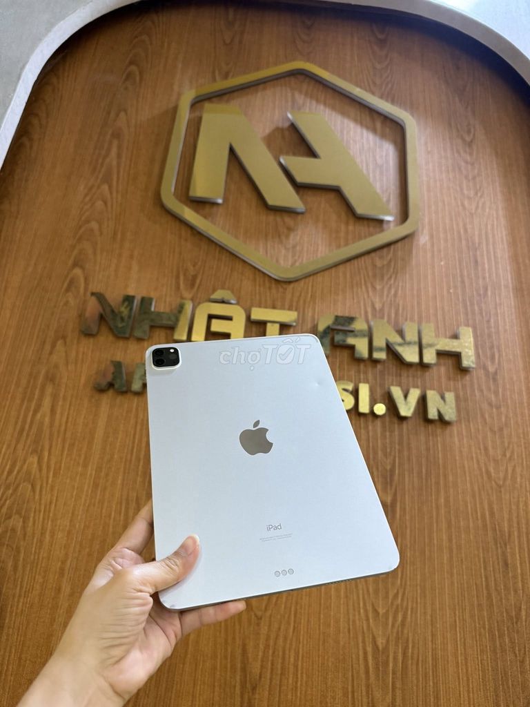 Apple iPad Pro 11 inch Gen 3 Wifi Bạc. Mua bán Máy tính bảng tại Quận Gò Vấp Tp Hồ Chí Minh được đăng bởi Nguyễn Thị Thu Hiền hình 1