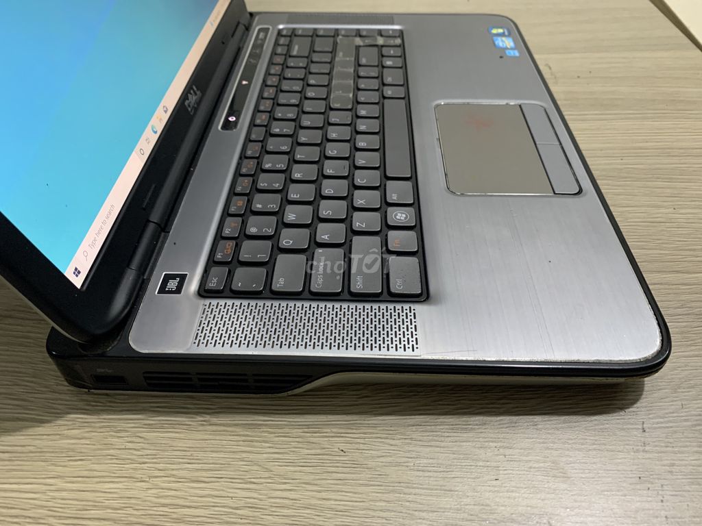 Laptop Dell Core i7 ram 8G card đồ họa 2G gaming