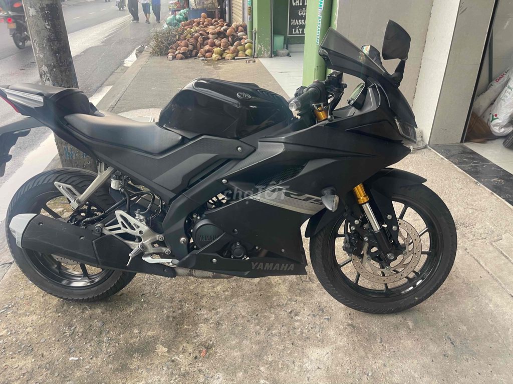 Ямаха R15 2022 Черный