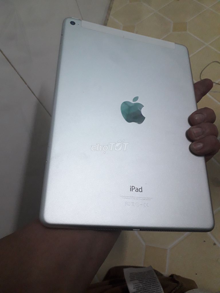 Ipad Air 2 wifi 16GB mới 90% quá hời.1.050.000