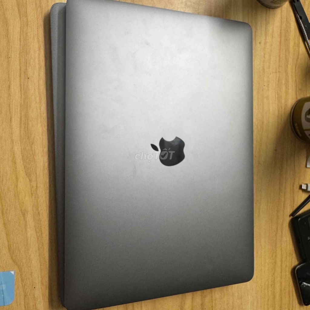 Macbook Pro 13” 2018 touchbar i5/8g/256 bh 3th. Mua bán Laptop tại Quận 3 Tp Hồ Chí Minh được đăng bởi Phúc Nguyễn hình 1