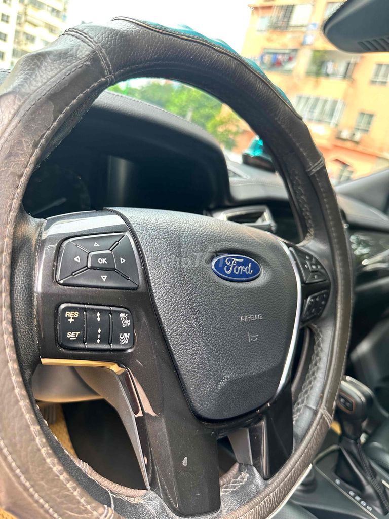 Everest 2.0 Biturbo 4WD 2020 form mới. Mua bán Ô tô tại Quận Cầu Giấy Hà Nội được đăng bởi Quang Trường hình 11